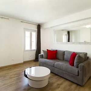 Florella Clemenceau Apartamento