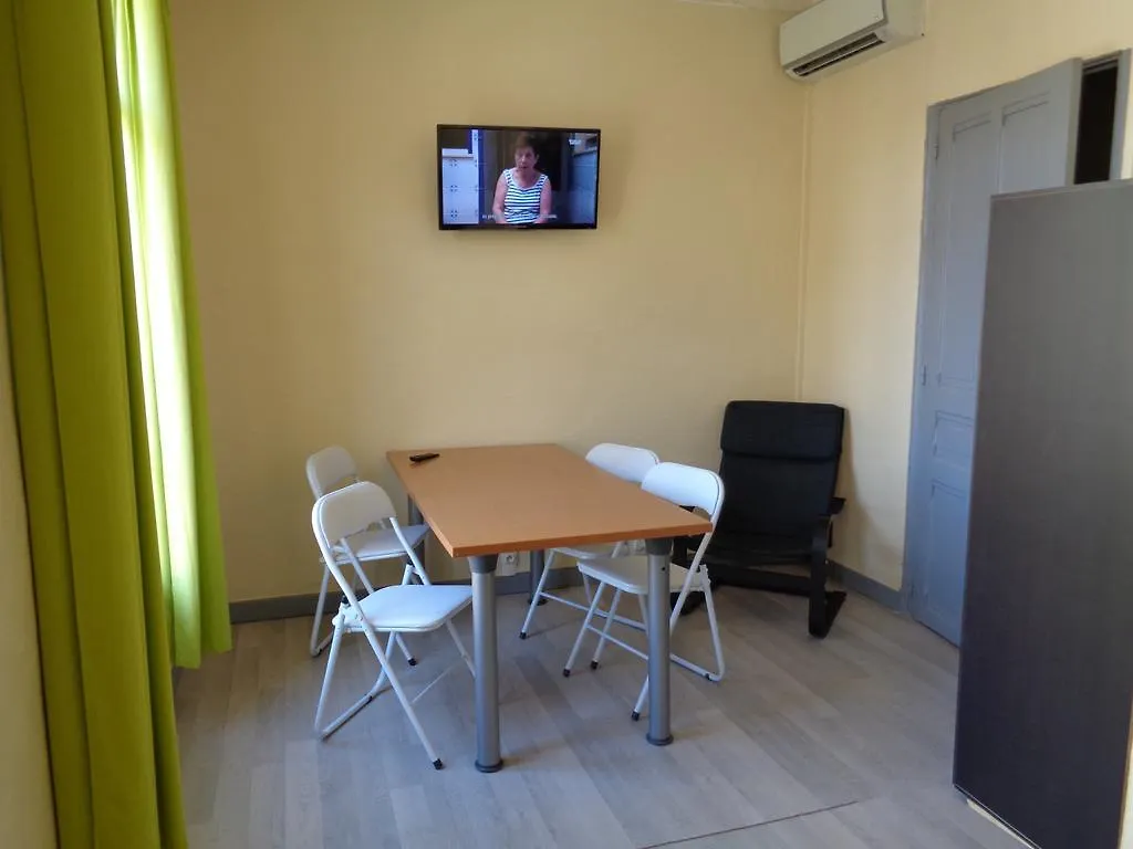 Cannes Sun Apartment 0*,  France